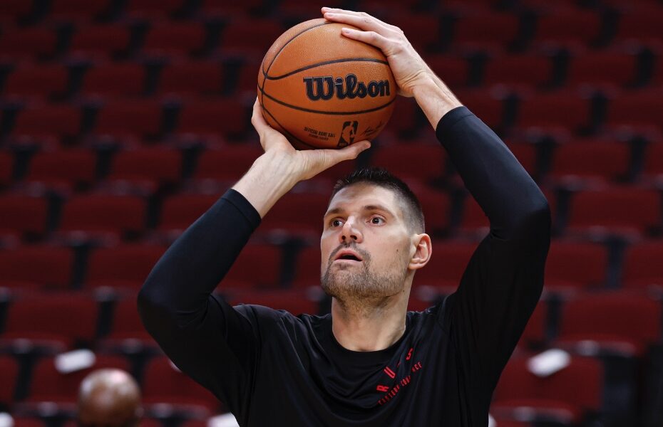 Warriors Have Discussed Trading for Bulls' Nikola Vucevic